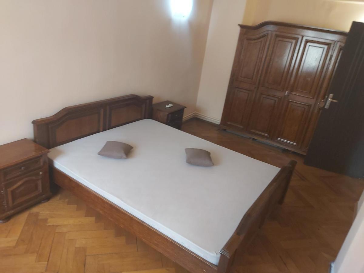 布加勒斯特Kitty Apartament公寓 外观 照片